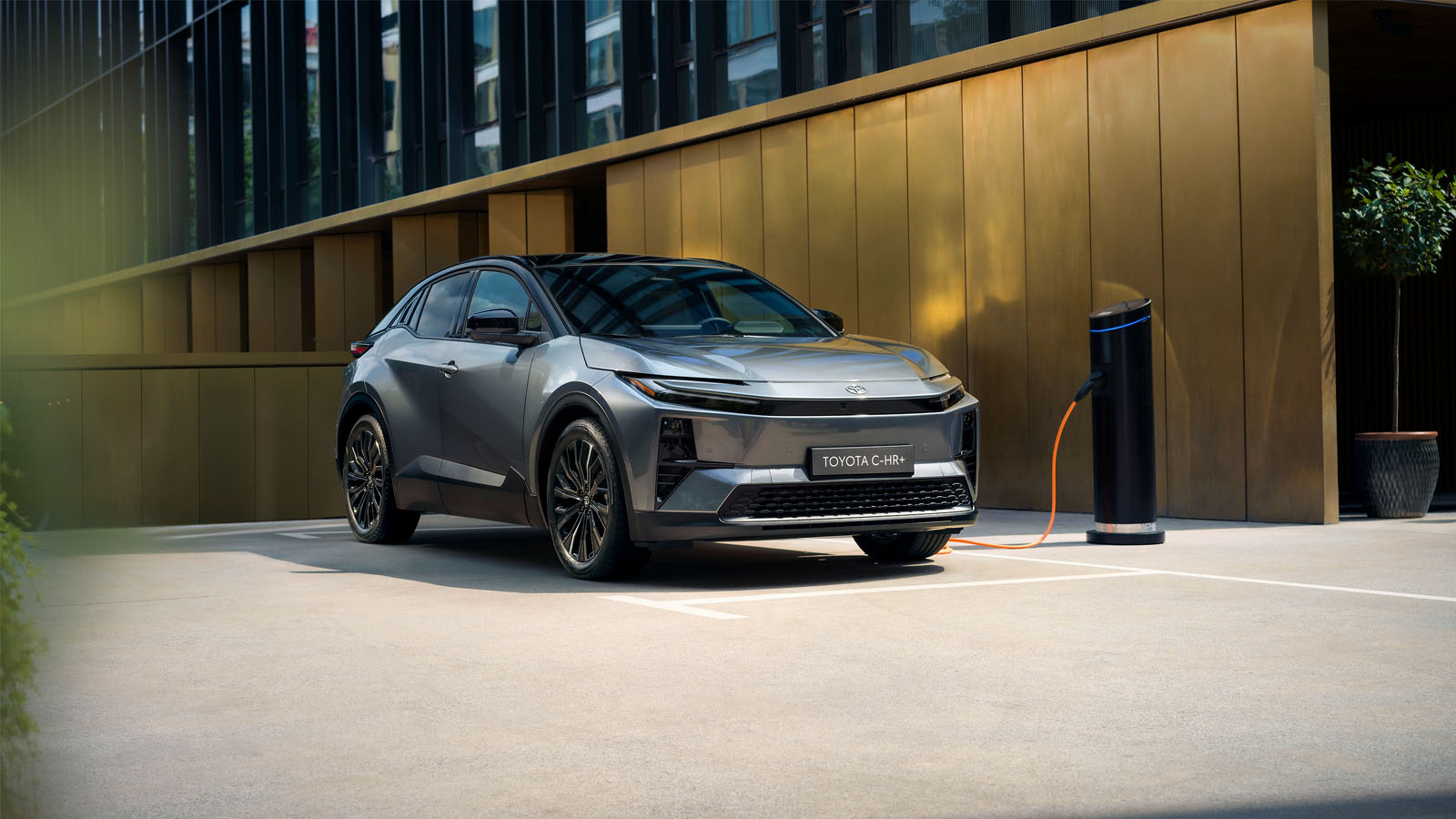 Toyota Toyota C-HR+